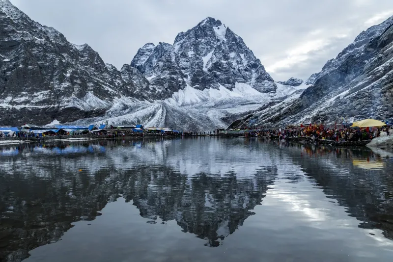 Manimahesh with grandeur view. | © MountRoutes