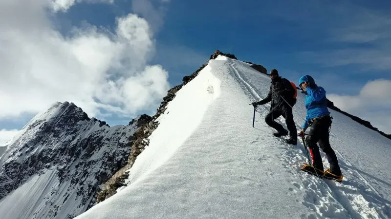 trek photo | © MountRoutes
